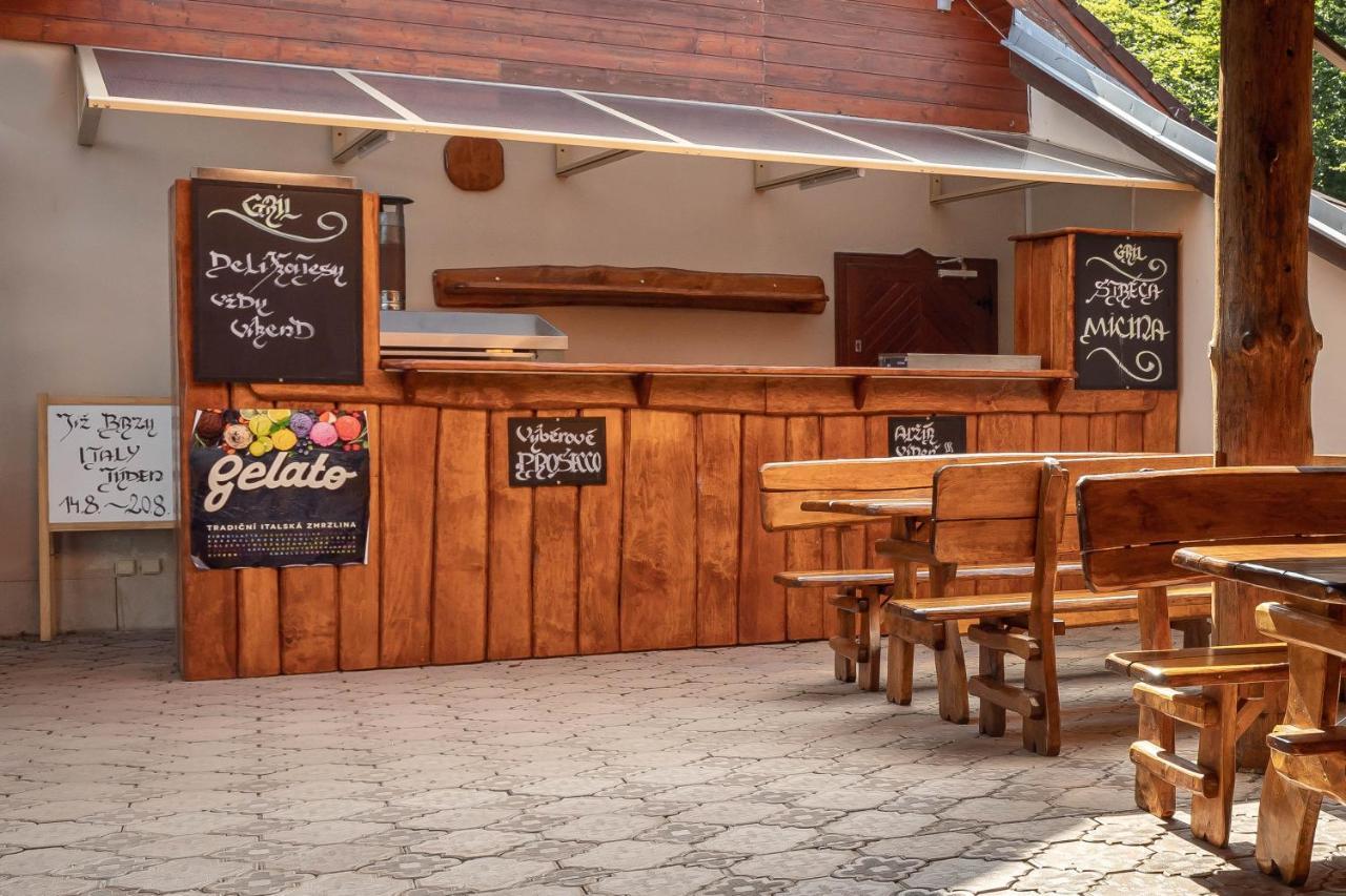 Horsky Hotel Rajska Bouda Malenovice  Екстер'єр фото