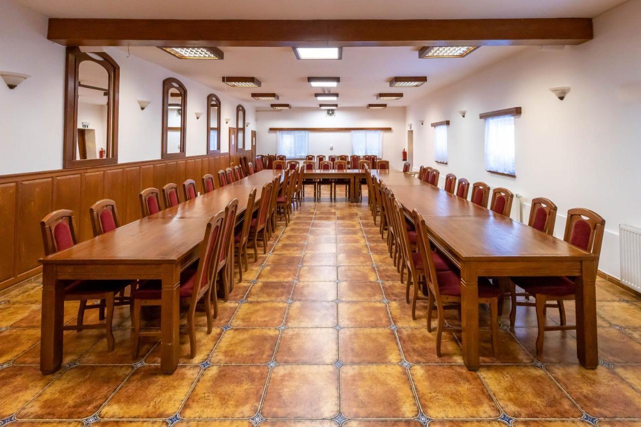 Horsky Hotel Rajska Bouda Malenovice  Екстер'єр фото