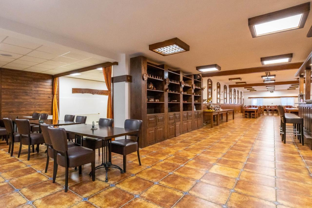 Horsky Hotel Rajska Bouda Malenovice  Екстер'єр фото