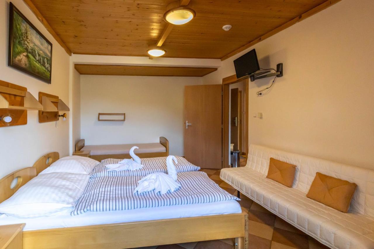 Horsky Hotel Rajska Bouda Malenovice  Екстер'єр фото